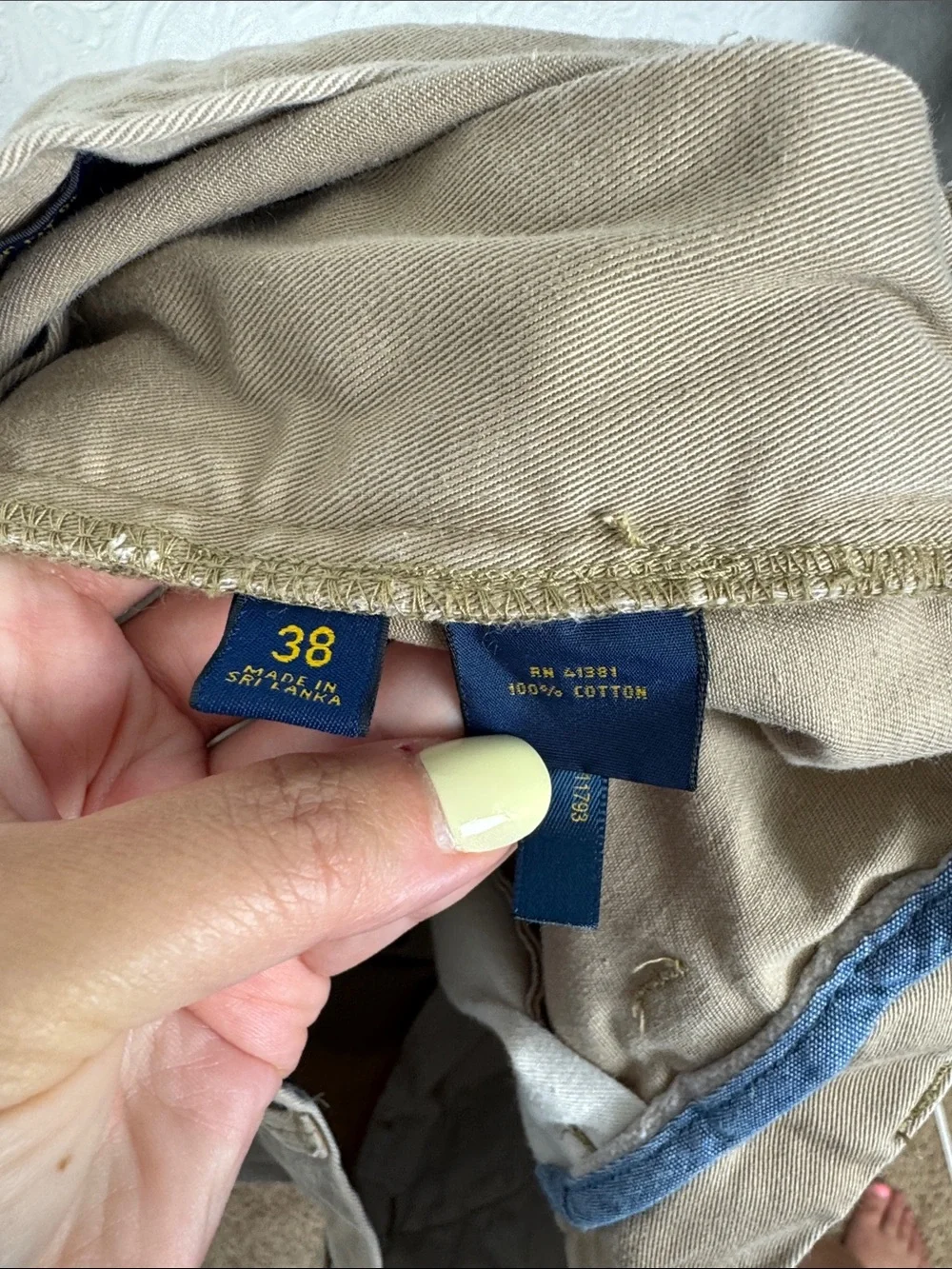 Polo Ralph Lauren Classic Fit 9” Shorts Men’s Size 38 Khaki Chino